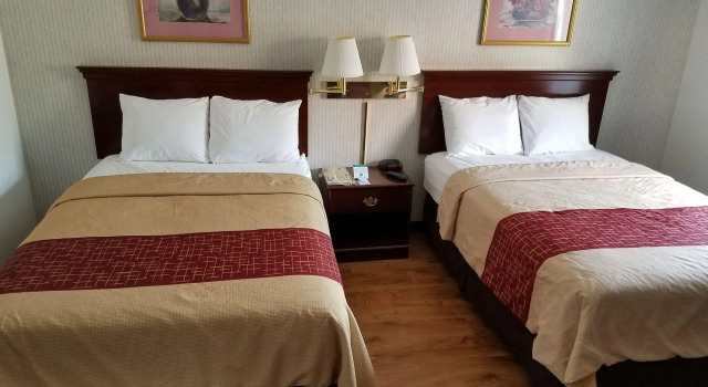 Red Roof Inn Las Vegas, Boek Hotel Hotels in Paradise. met parkeren, Parkeren