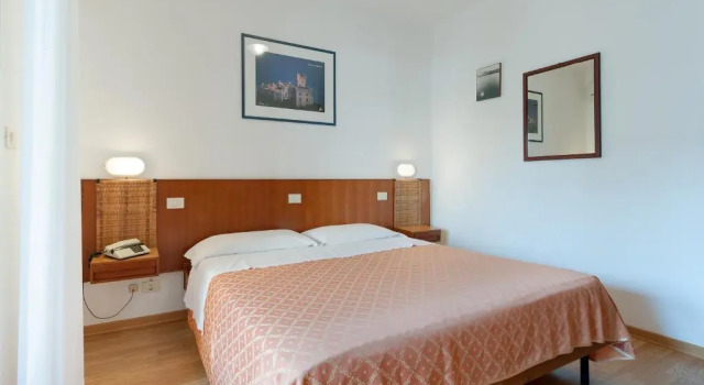 Двухместный номер Standard Hotel Helvetia