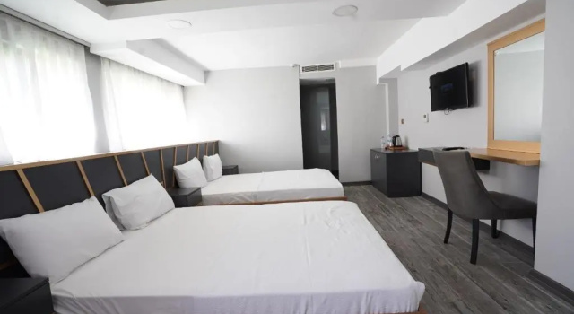 Трёхместный номер Standard Time Hotel Mecidiyekoy