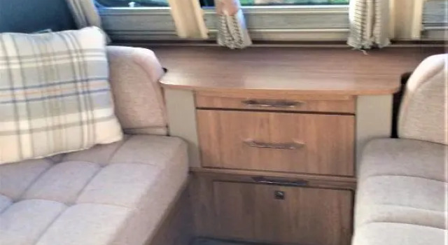Le Boterff, Varaa Leirintäalue Telttailu ja glamping kohteessa Côtes-d'Armor, Leirintäalue