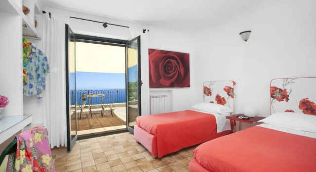 Вилла с 3 комнатами с балконом и с видом на море Amore Rentals - Villa Dei Galli
