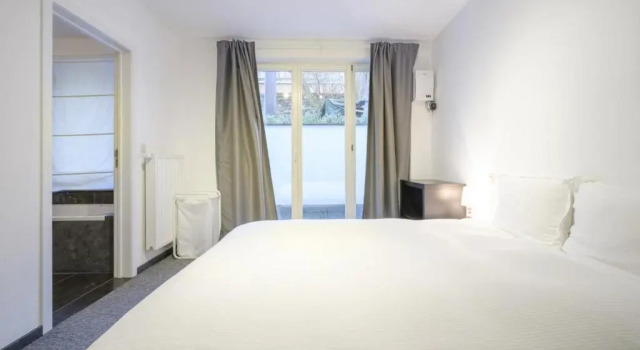Апартаменты Magnificent 2 bedroom duplex + terrace Ixelles
