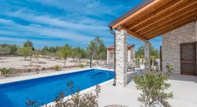 Malu Dream, Забронировать Отель Отели Бродарика с парковкой, Парковка