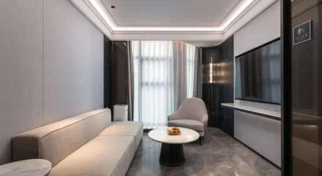 Люкс Premium Qiyue International Hotel (Longgang Dayun Branch)