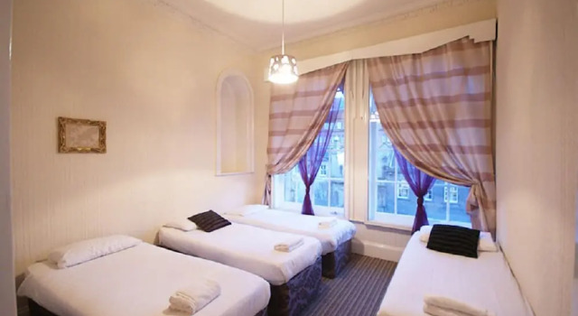 Princes Street Edinburgh Group Townhouse, Забронировать Апартаменты/квартира Апартаменты Эдинбурга, рядом с Bedlam Paintball, Апартаменты/квартира