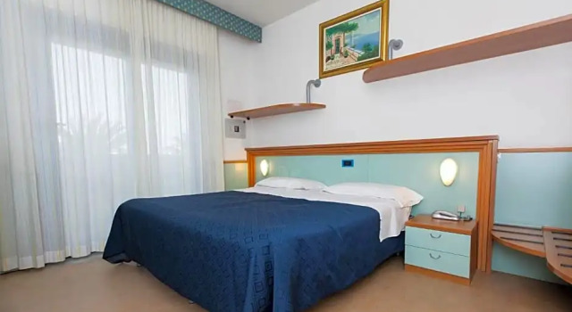 Номер Standard Hotel Marina