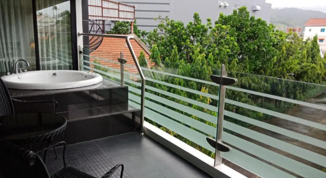 Люкс Absolute Bangla Suites