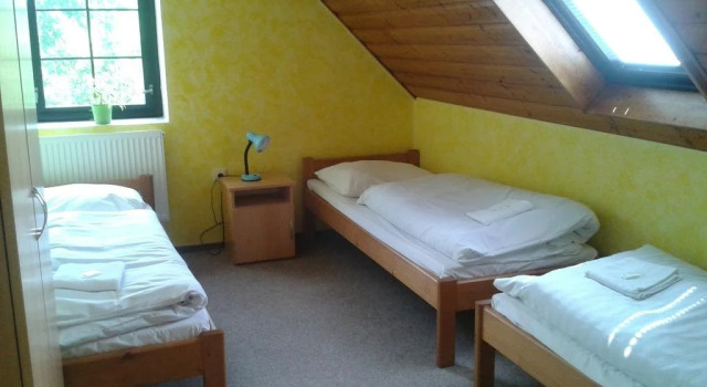 Pension No 30 And Restaurant In Chaloupky, Reservar Hotel Korenov Jizera Mountains