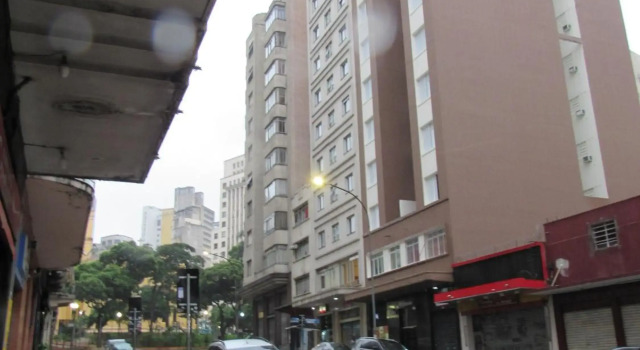 Hotel Salomão - Próximo a 25 de Março, Bom Retiro, Brás e Rua Santa Efigênia, a 2 minutos do Mirante Sampa Sky e pista de Skate Anhangabaú