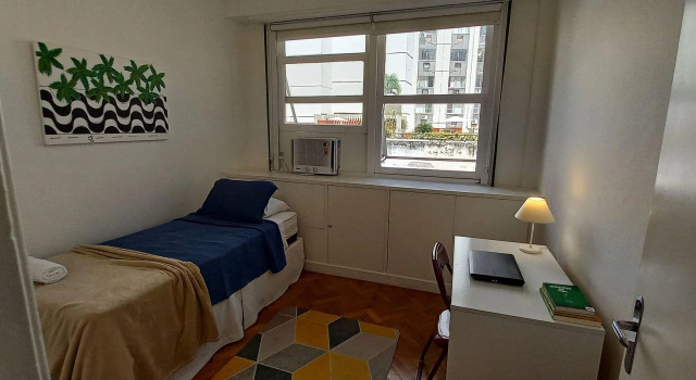 Apartamento De 3 Quartos Em Copacabana | Cl 91/302