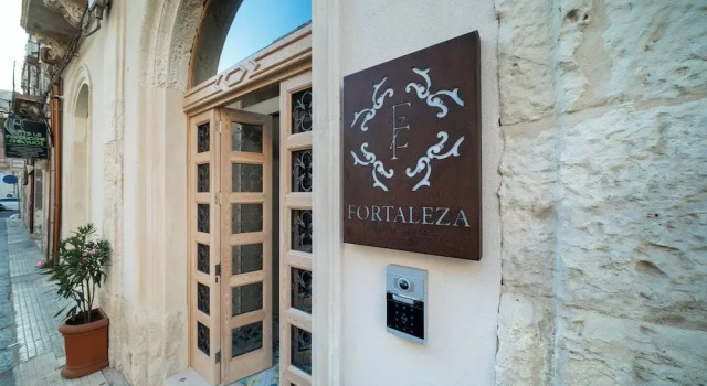 Fortaleza Charme House, Забронировать Отель Сиракуза Syracuse Area