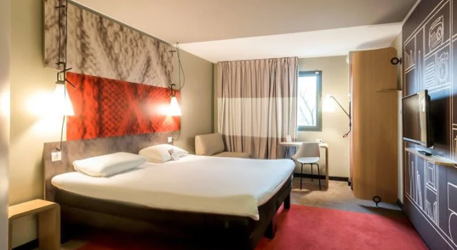 Run of House ibis Rouen Centre Champ de Mars