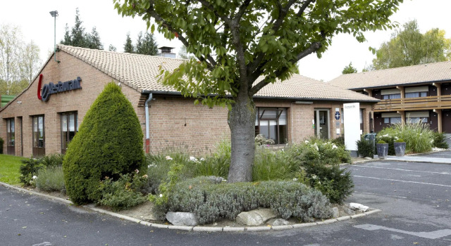 Кровать в общем номере Campanile NATURE - Lille Est Villeneuve-dAscq
