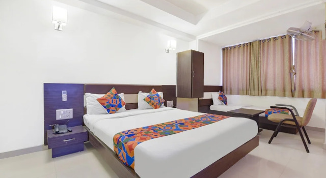 Номер Premium Fabhotel Skyland
