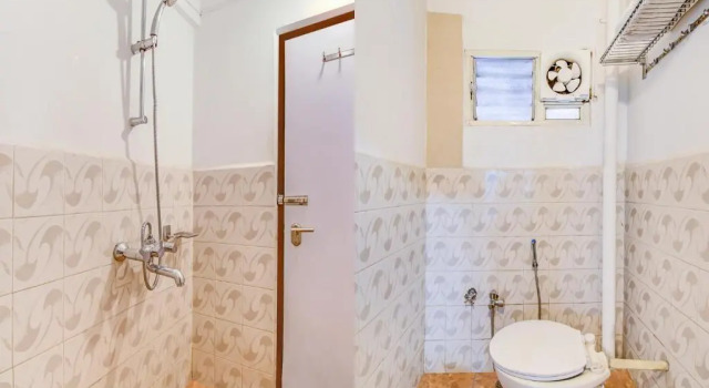 Номер Deluxe FabHotel Rajnandani Residency