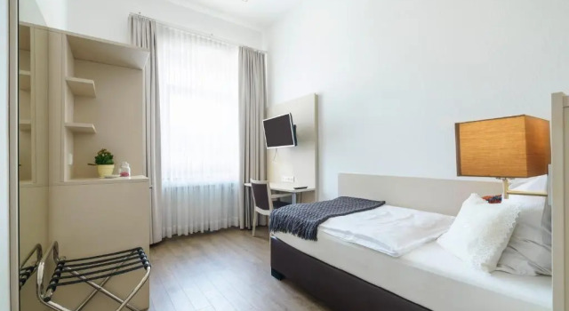 Номер Standard Tante ALMAs Kölner Hotel