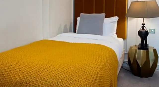 Одноместный номер Standard Hotel Cromwell Stevenage