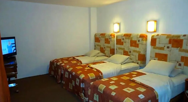 Трёхместный номер Standard Hotel Villa de Cortez