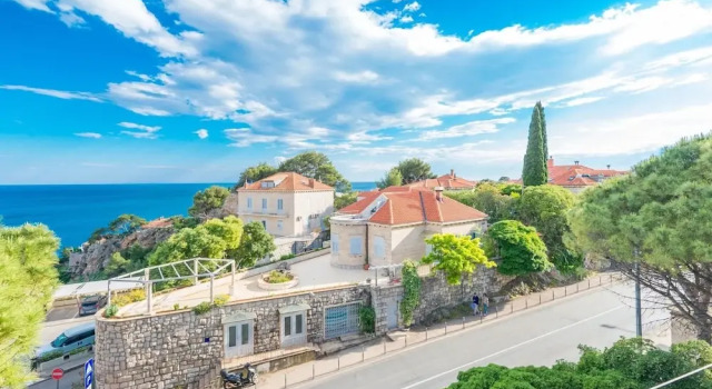 Апартаменты Apartment Luce Royal - One Bedroom Apartment With Balcony and Sea View