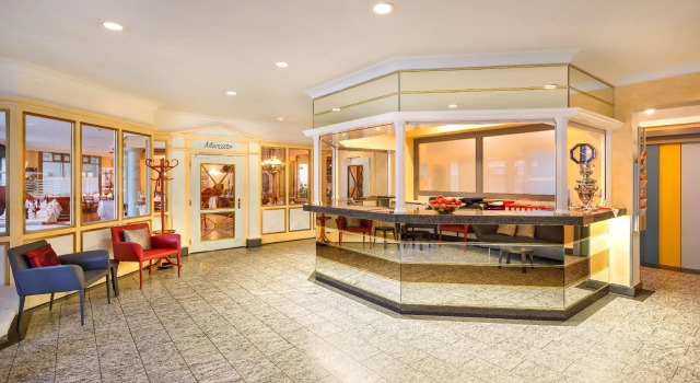 Hotel Fly Away Zurich Airport, Réserver Hôtel Kloten Zurich