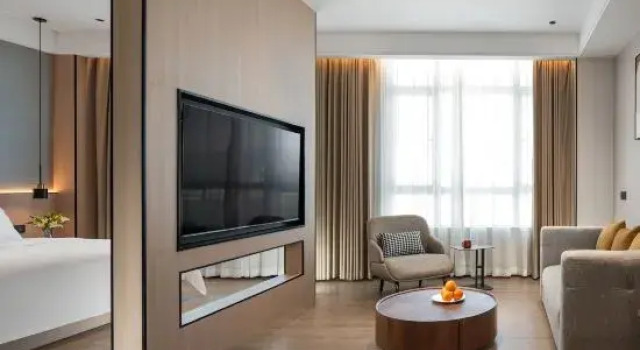 Люкс Lu Jing Garden Hotel (Huizhou Pingtan Airport Branch)