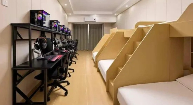 Кровать в общем номере Kemiao E-Sports Hotel
