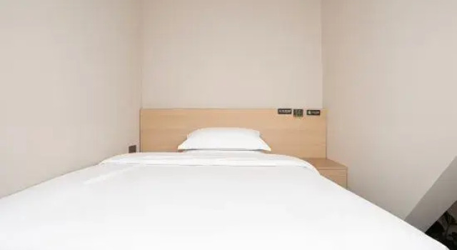 Семейный люкс с видом на реку Yunpan Noah River View Resort Hotel
