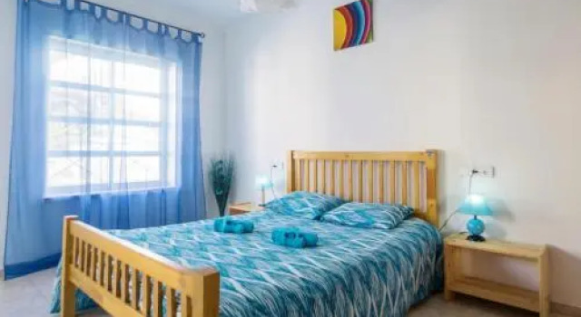 H20 surfguide, Rezervovat Hotel Hotely v Oeste s parkováním, Parkování