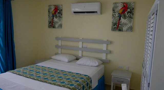 Четырёхместный номер Standard с балконом Costarena Beach Hotel