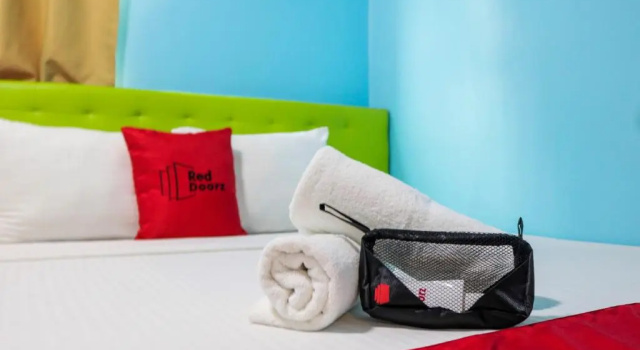 Двухместный номер Standard RedDoorz Plus at New Era Budget Hotel Near UCMed and Chong Hua Hospital Mandaue FORMER RedDoorz Plus New Era Budget Hotel Mandaue