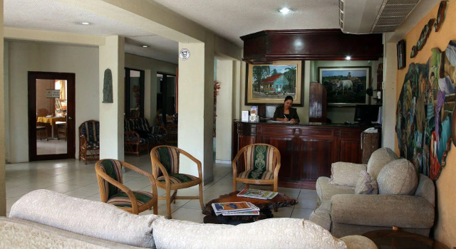 Hotel Honduras Plaza, Rezervovat Hotel Hotely v Cortés s parkováním, Parkování