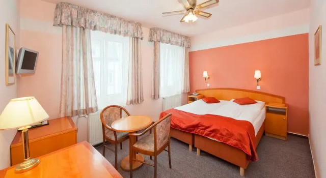 Номер Standard Hotel White Lion