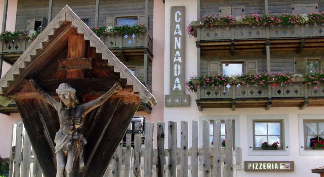Hotel Canada