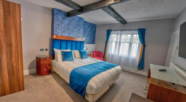Номер Standard The Bridge Hotel