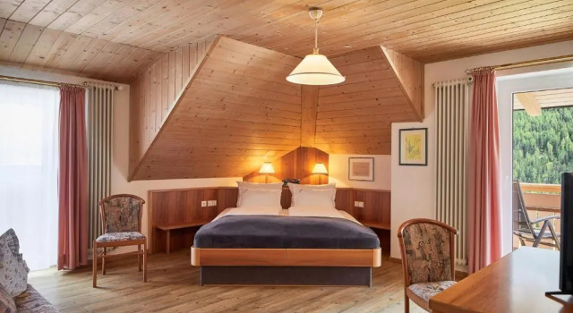 Двухместный номер Standard с балконом Hotel Sport