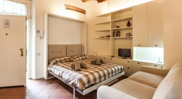 Temporary House - Milan Porta Ticinese 2, Забронировать Отель Милан Ломбардия, рядом с Colonne di San Lorenzo