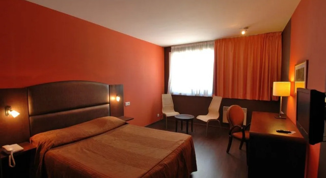 Hotel Des Dhuits, Rezervovat Hotel Colombey-les-deux-Églises 