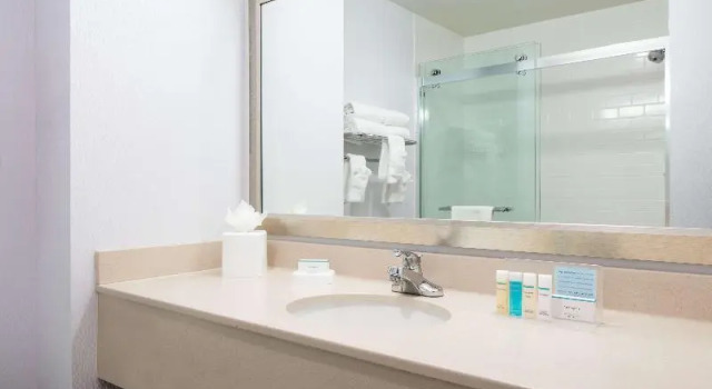 Студия Hampton Inn Council Bluffs