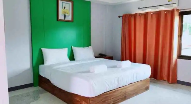 @ RocKo Hotel, Забронировать Отель  
