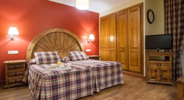 Трёхместный номер Premium GRAN CHALET HOTEL & PETiT SPA WELLNESS