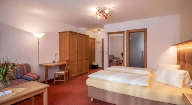 Двухместный номер Standard с балконом Hotel Kroneck
