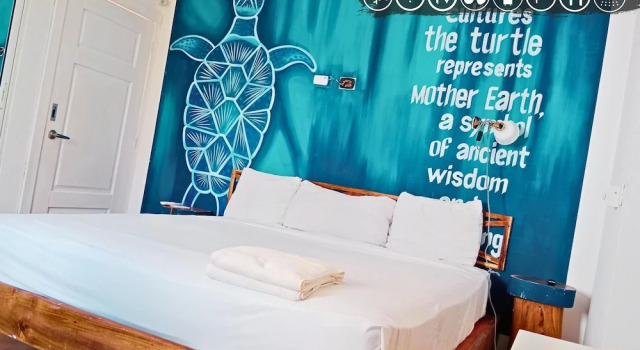 Номер Superior Tribe Inn & Rooftop lounge