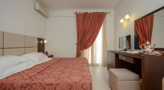 Номер Classic с балконом Aeolis Boutique Hotel