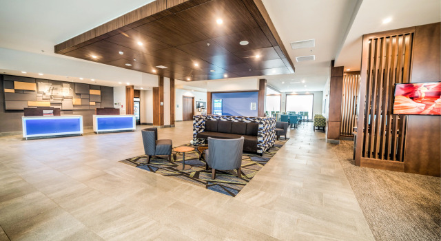 Holiday Inn Express & Suites West Edmonton - Mall Area by IHG
