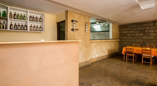 Kates Apartments