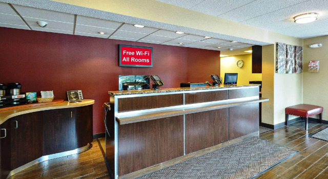 Red Roof Inn Louisville Expo Airport, Rezerwuj Hotel Hurstbourne 