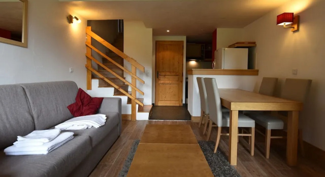 Stylish Apartment Directly on the Slopes in the Belle Plagne, Забронировать Апартаменты/квартира Отели Бель-Плань с парковкой, рядом с Горнолыжный подъемник Бель Плани, Парковка