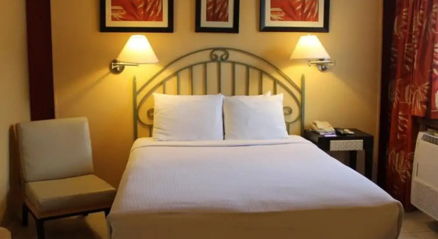 Kapok Hotel, Prenota Hotel Port-of-Spain Trinidad