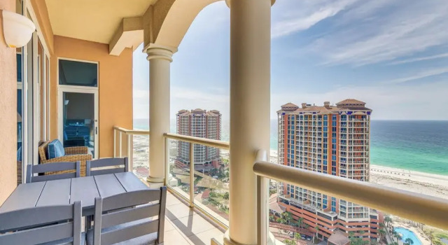 Апартаменты с 2 комнатами с балконом Pensacola Beach Penthouse w/ View + Pool Access!