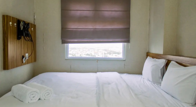 Апартаменты Spacious And Comfy 1Br At Green Pramuka City Apartment